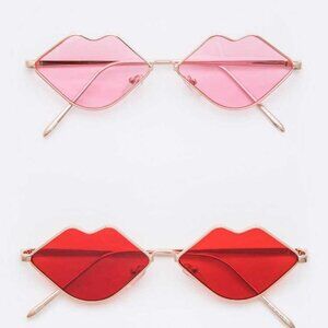 PINK ICONIC LIPS UV 400 PROCTECTION SUNGLASSES